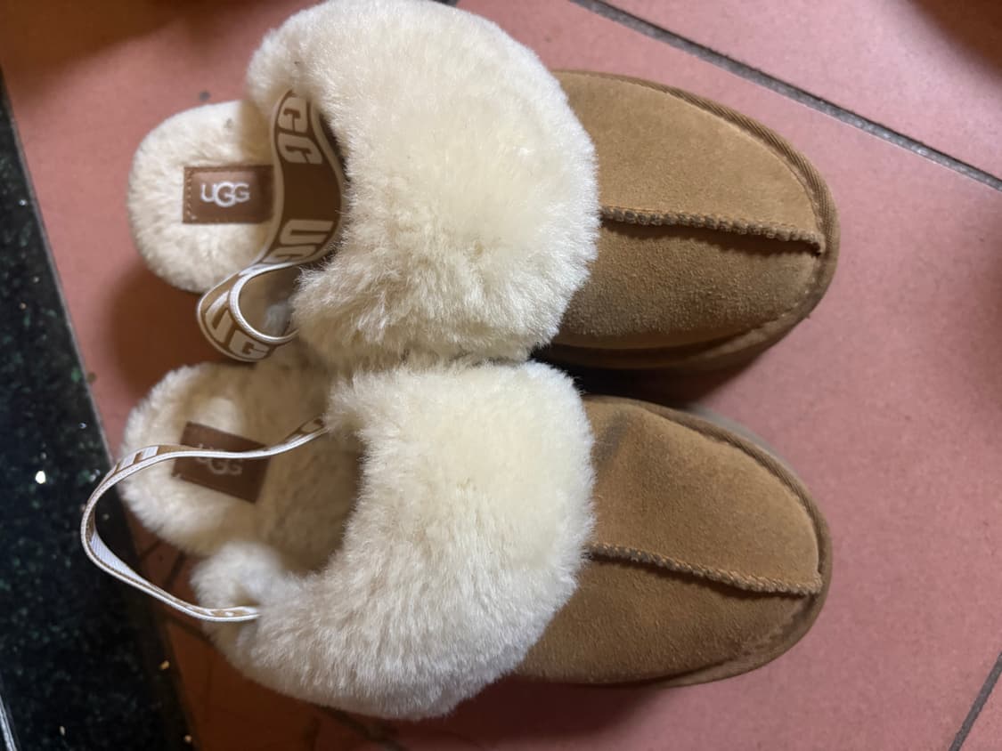 UGG 어그 펀케트 슬리퍼 상품이미지3