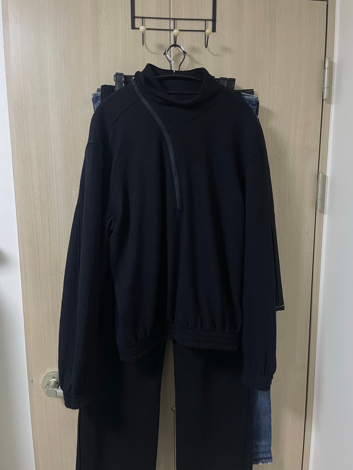 누마레 반집업 탑 상품이미지1