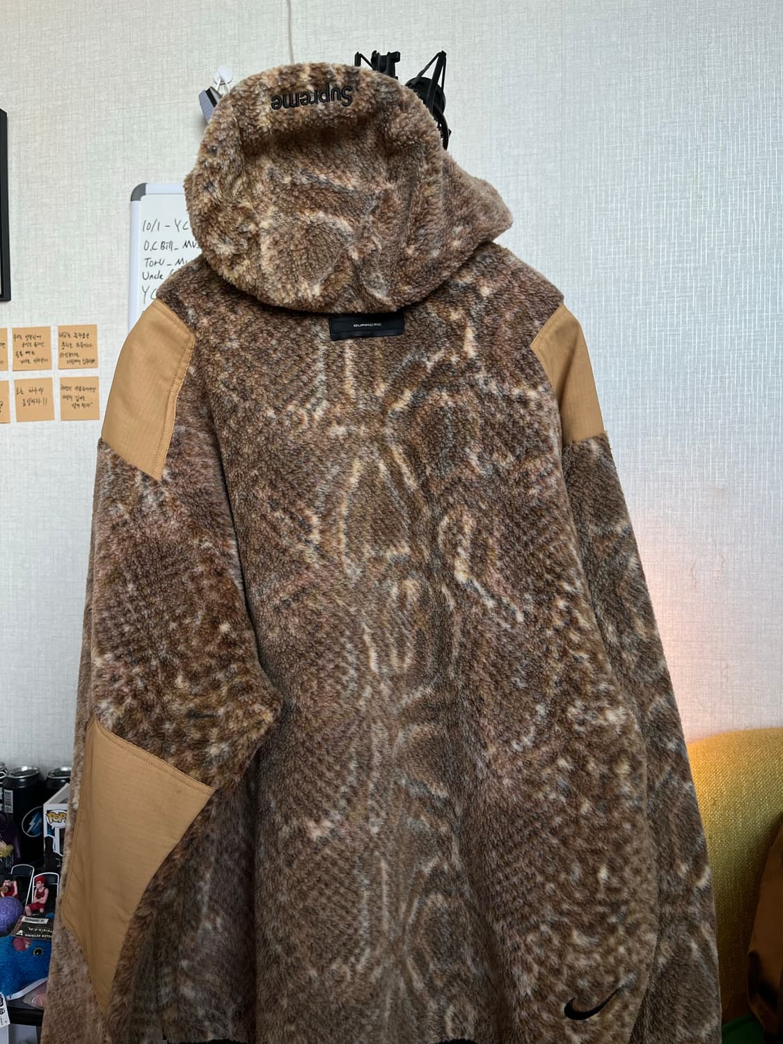 슈프림 x 나이키 ACG 플리스 풀오버 골드 스네이크스킨 - 22FW 상품이미지2