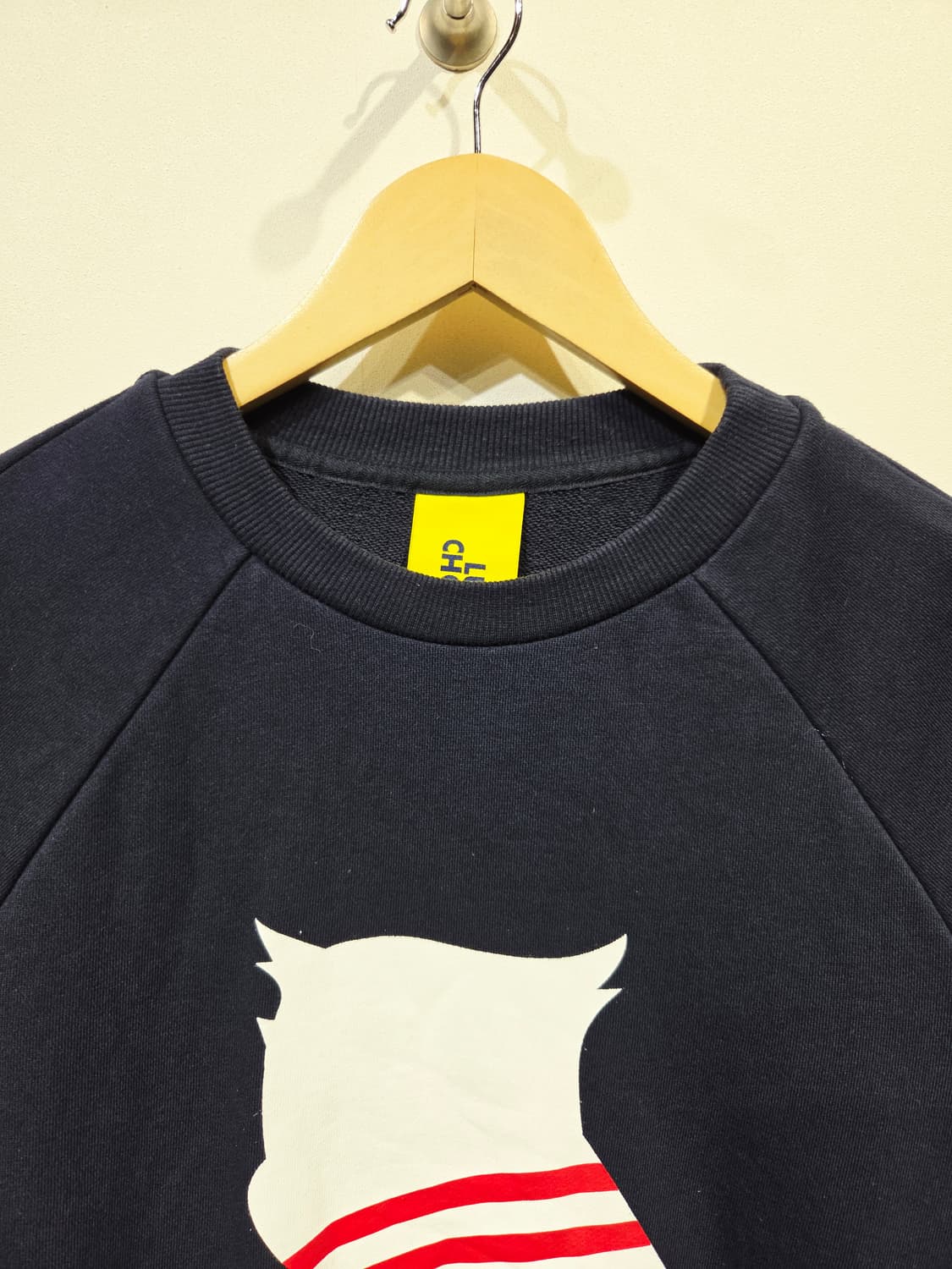 럭키슈에뜨(LUCKY CHOUETTE) 스트라이프 부엉이 맨투맨 상품이미지3