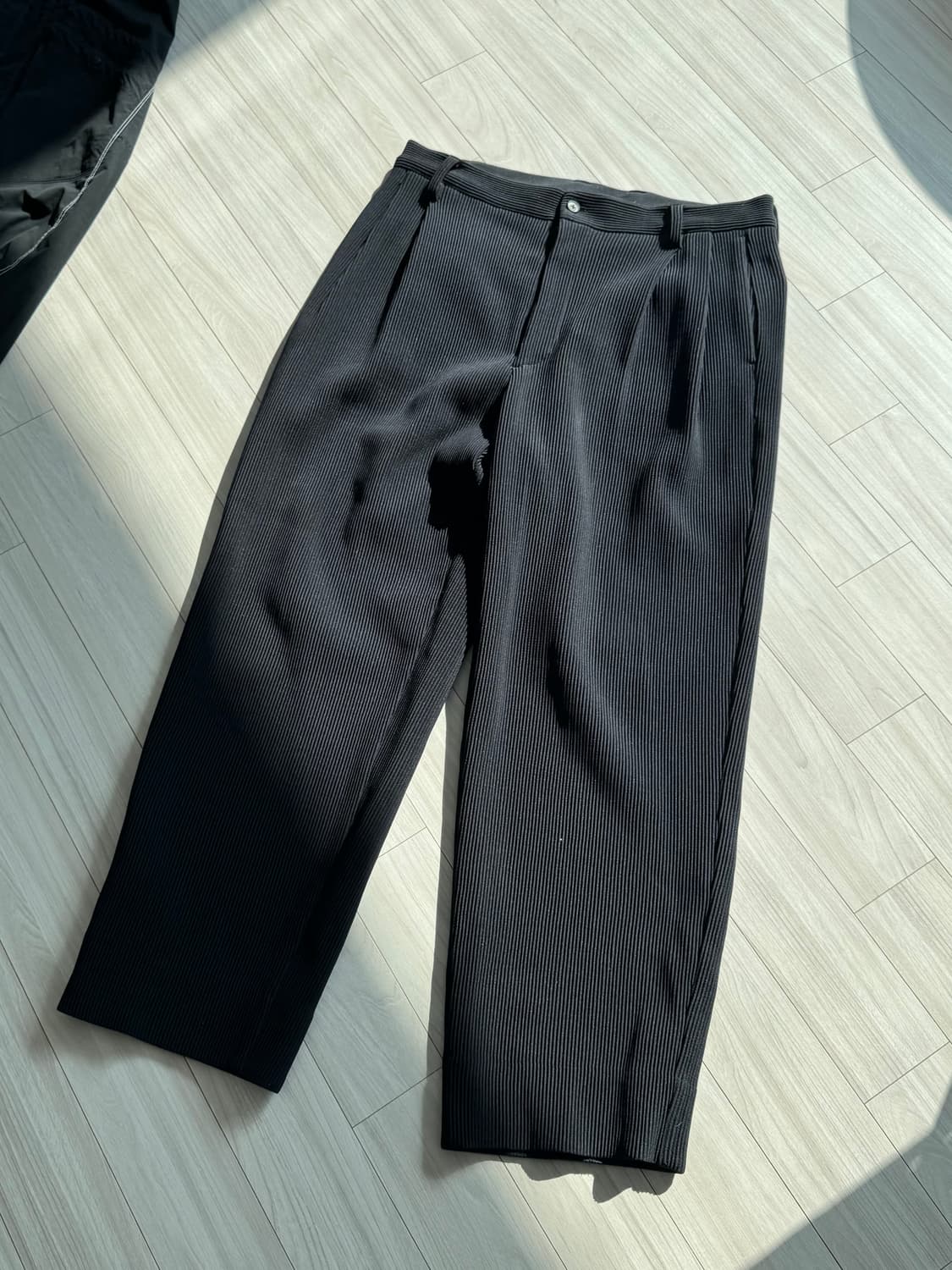 ssstein stein 슈타인 플리츠 슬랙스 상품이미지2