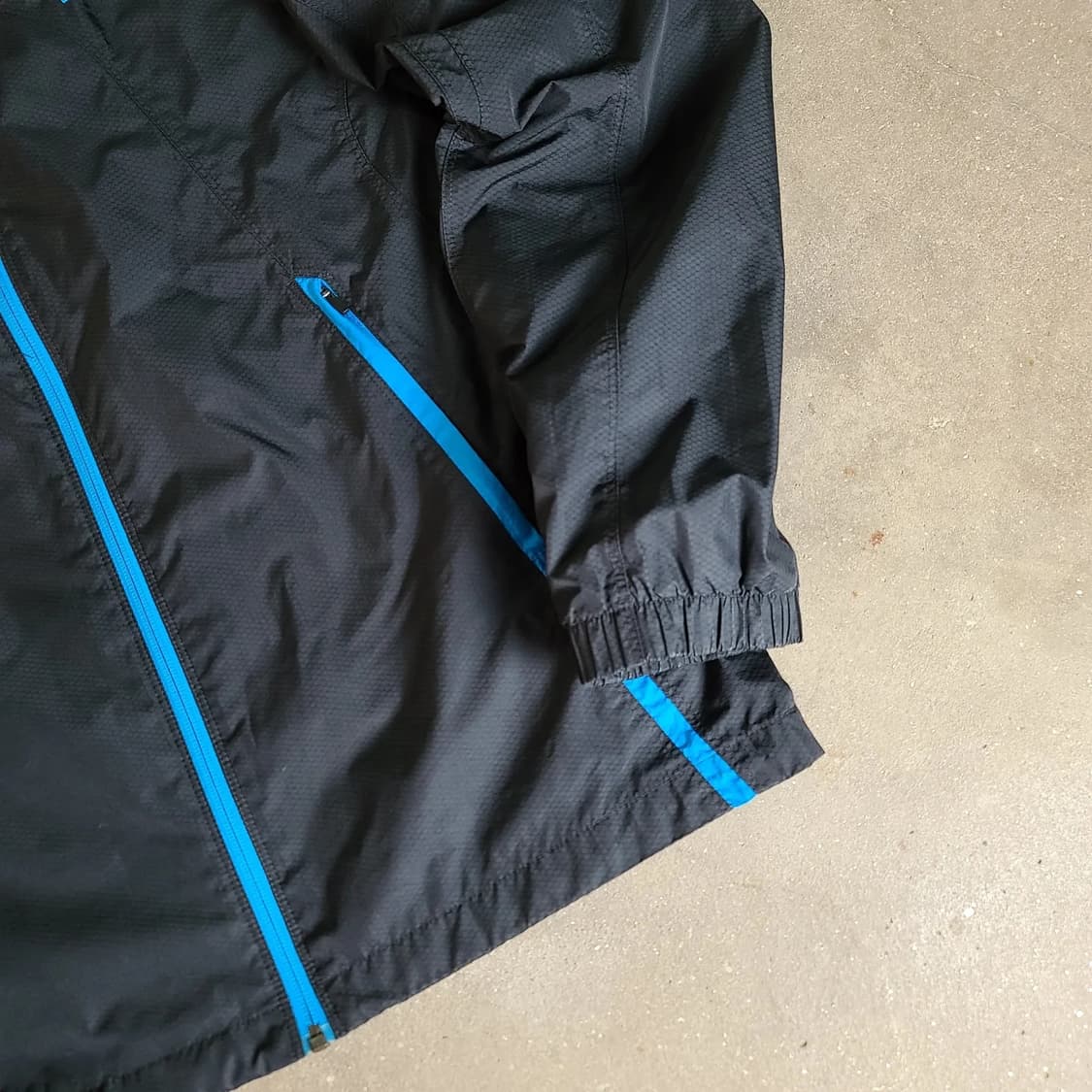 나이키 T90 자켓 상품이미지4