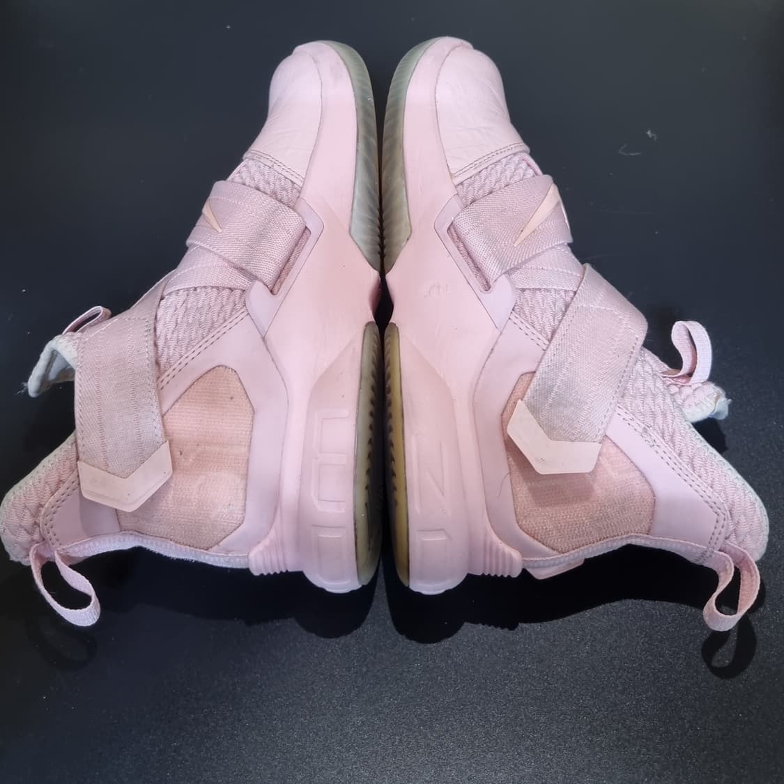 나이키 르브론 솔져12 농구화 260 상품이미지5