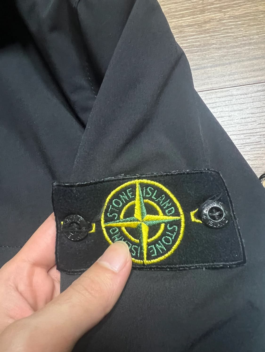 스톤아일랜드 바람막이 상품이미지3