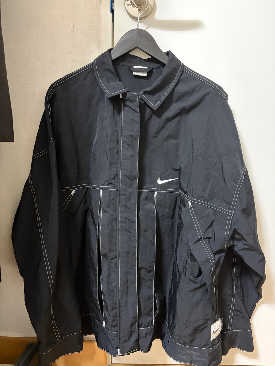 나이키 스우시 바람막이 xl 상품이미지1