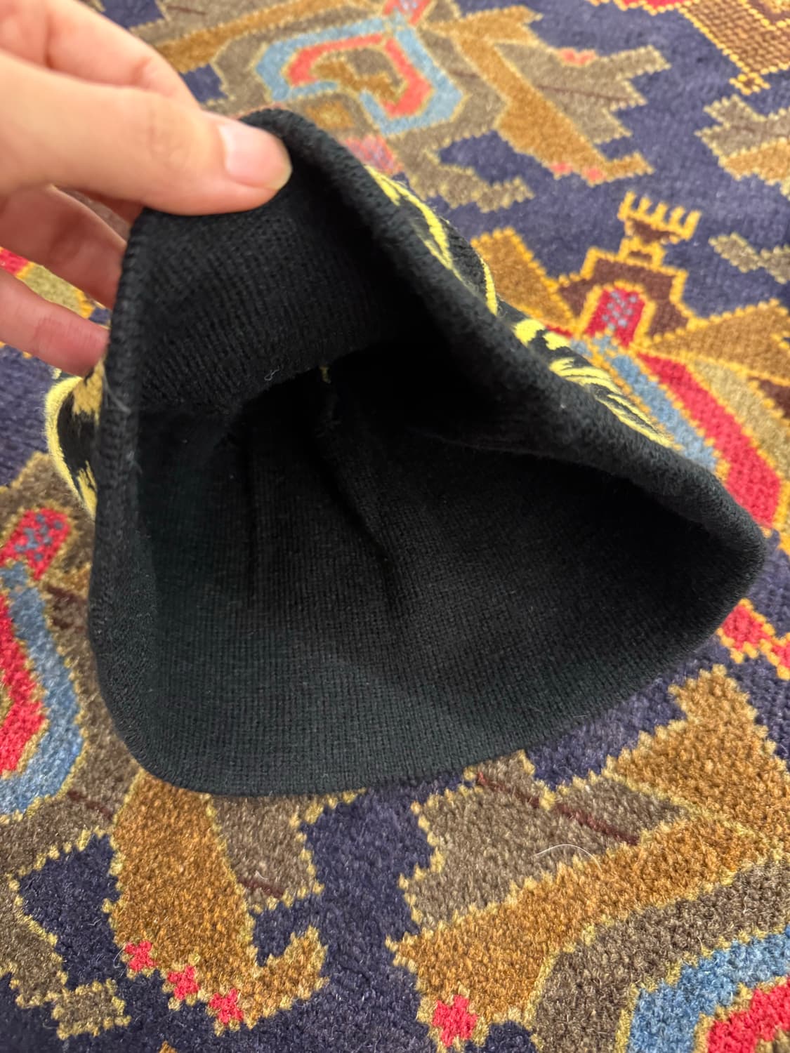 타이거 니트비니 블랙앤 엘로우 상품이미지2