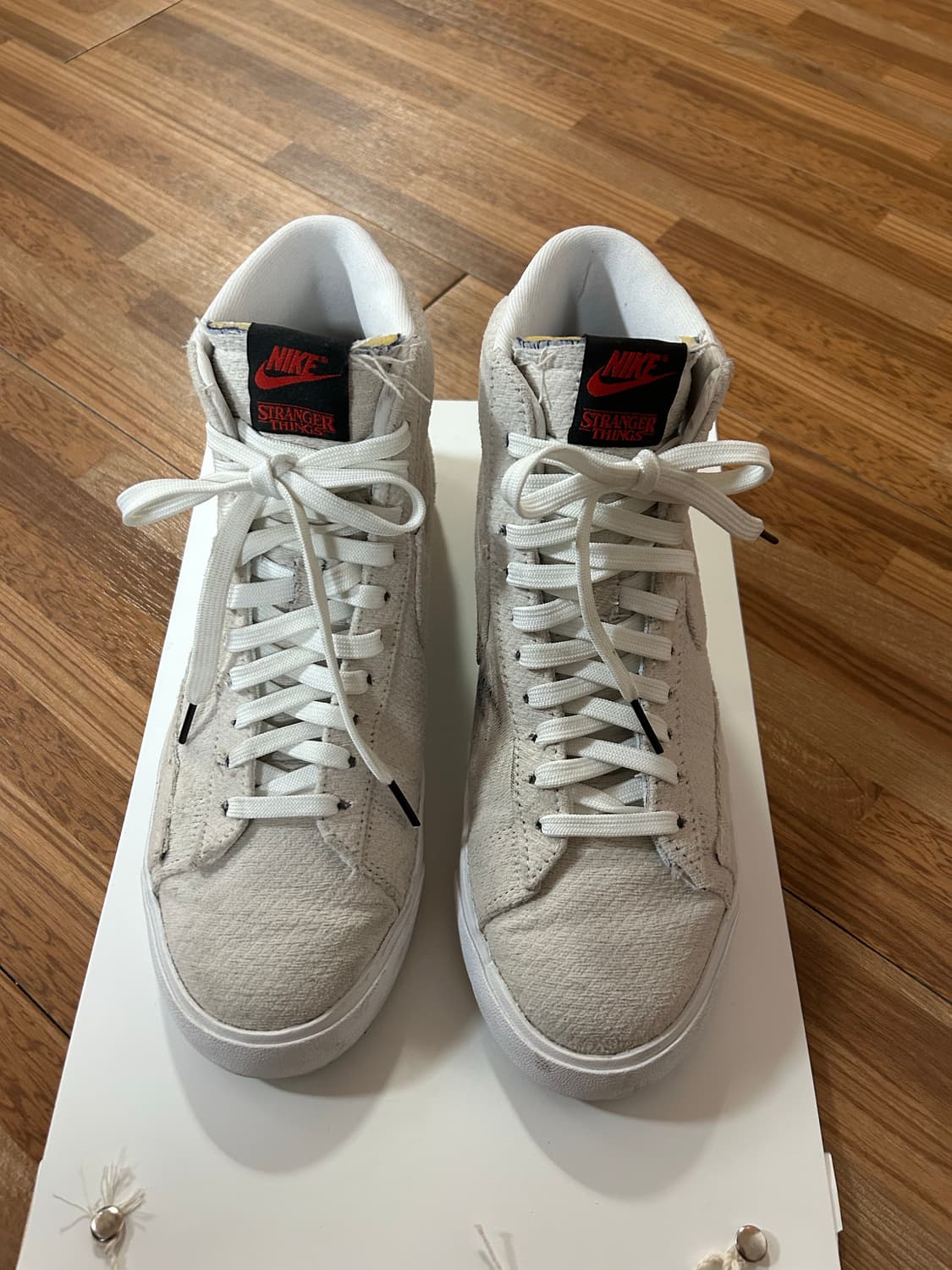 나이키 블레이저 하이 기묘한이야기 한정판 270 상품이미지2