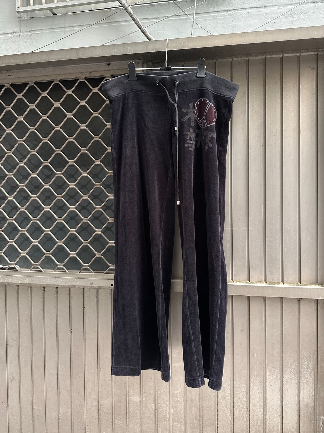 Vintage velvet heart low rise pants 상품이미지3