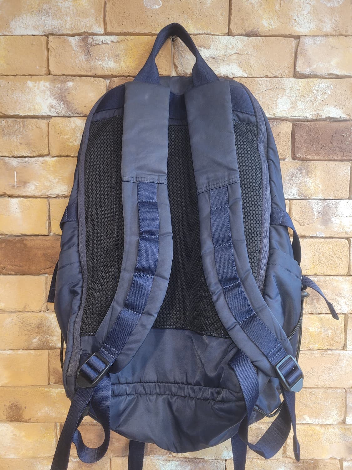 만다리나덕 네이비 백팩 상품이미지2