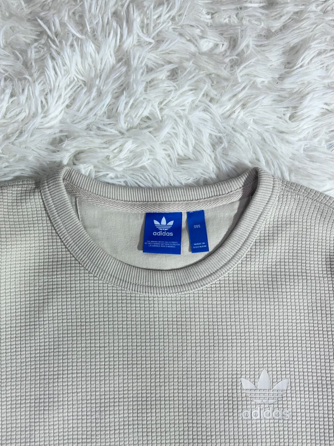 아디다스 베이지 유로파로고 오버핏 니트  상품이미지6