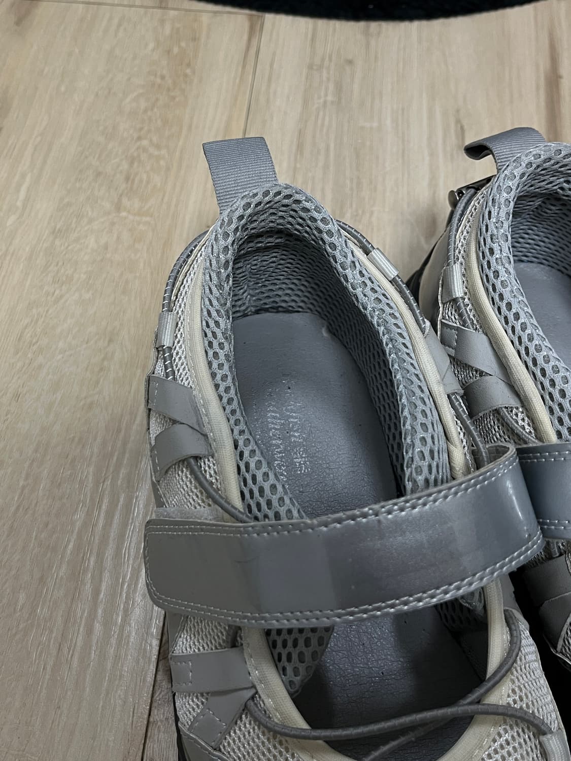 락피쉬웨더웨어 브린 벨크로 스니커즈 매쉬 실버 250 상품이미지2