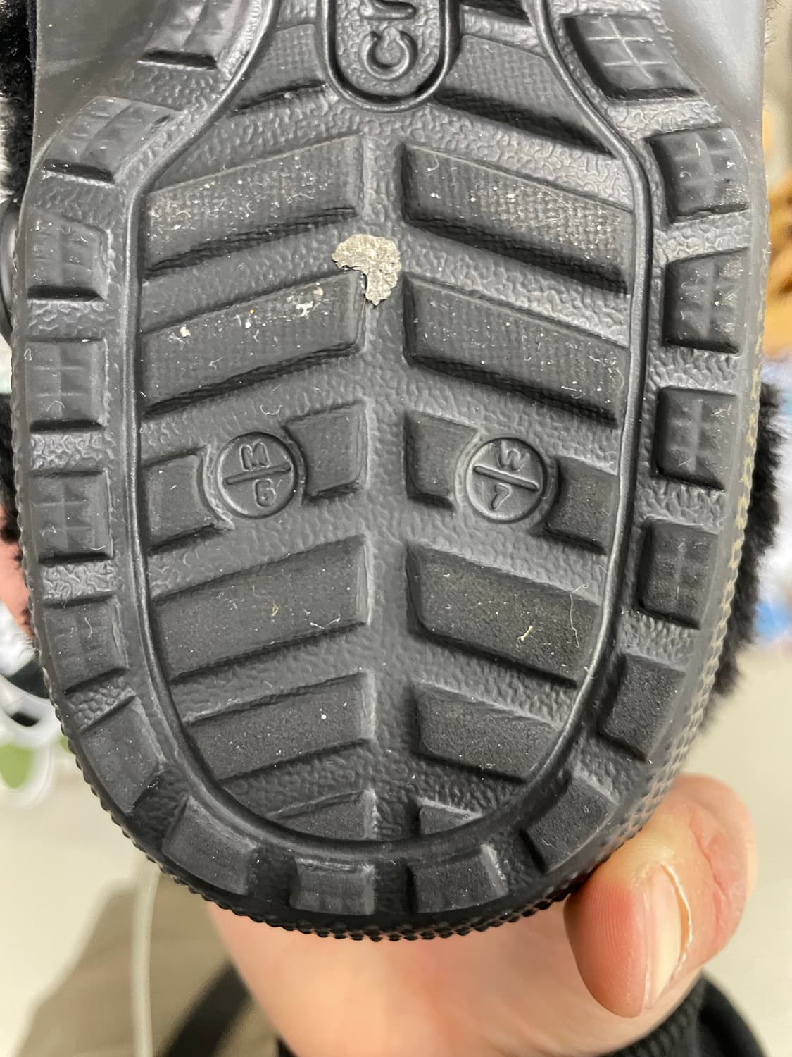 크록스 클래식 퍼 슈어 클로그 블랙 W7  상품이미지8