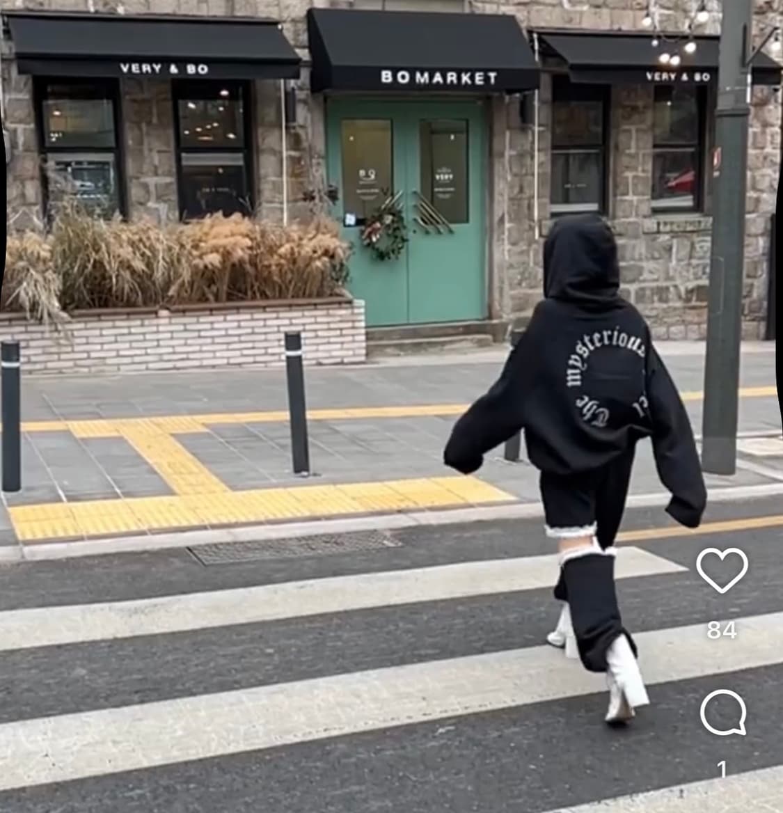 미스테리어스호텔 후드 상품이미지3