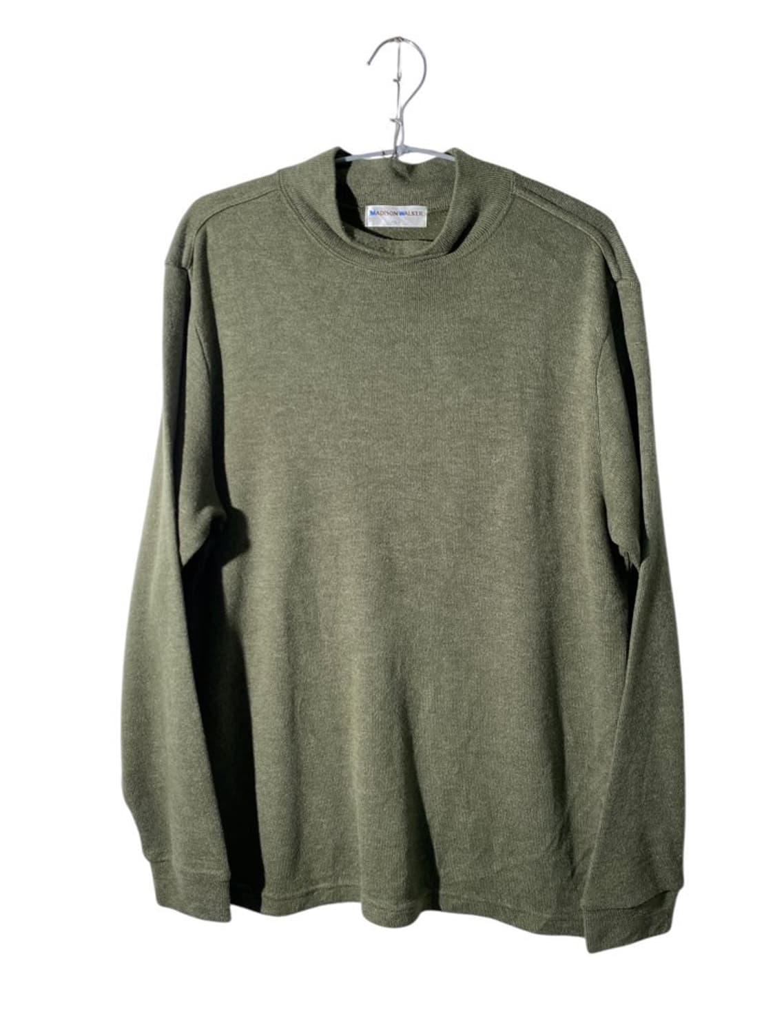 madison walker 모크넥 니트 상품이미지1