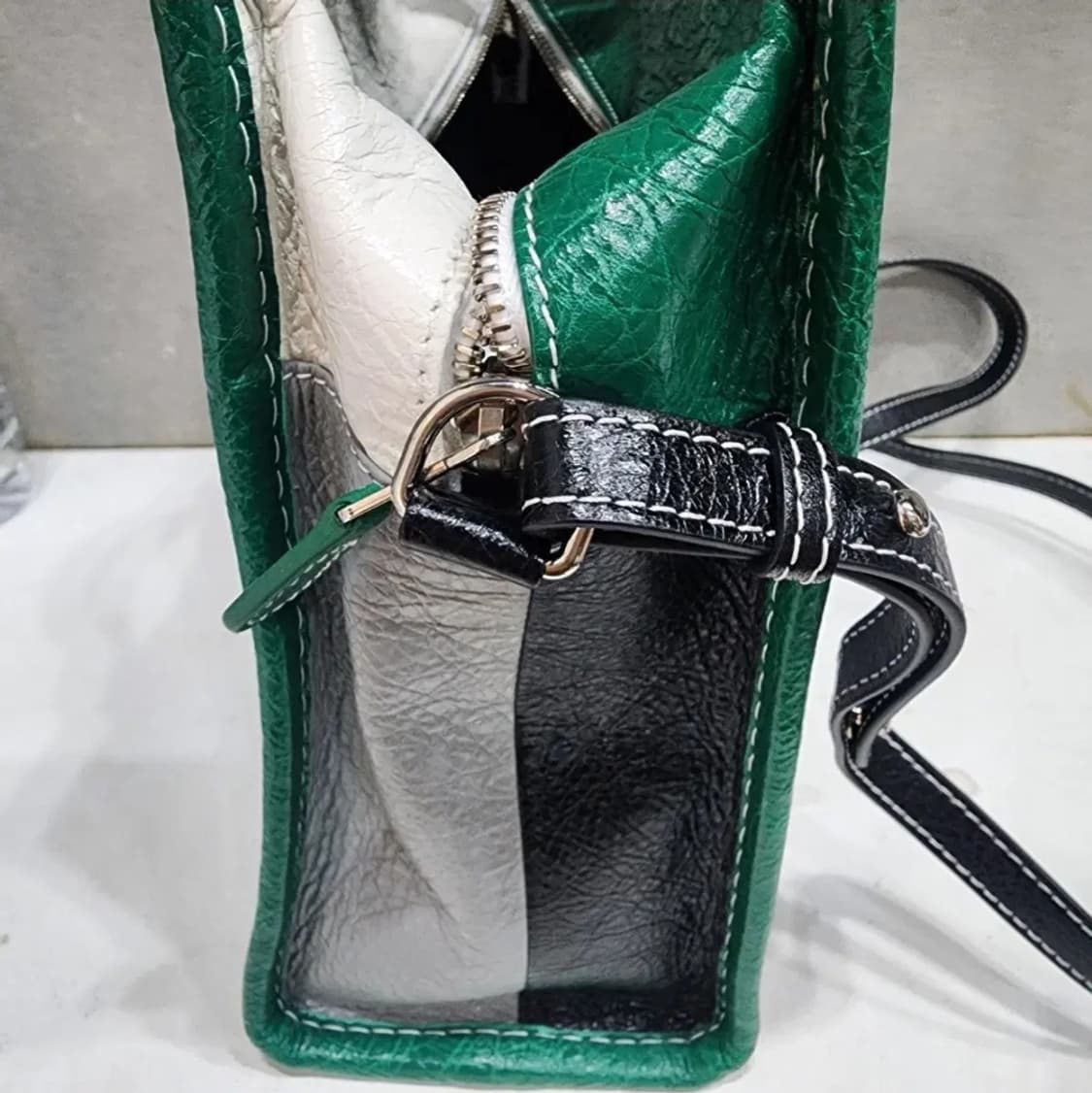 발렌시아가 바자 토트백 상품이미지5