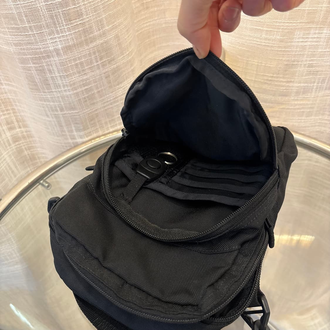 정품 노스페이스 크로스백     상품이미지8