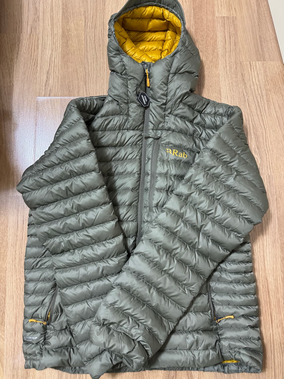 Rab 카키 XL  미사용 새제품 (크림 인증 정품) 상품이미지1