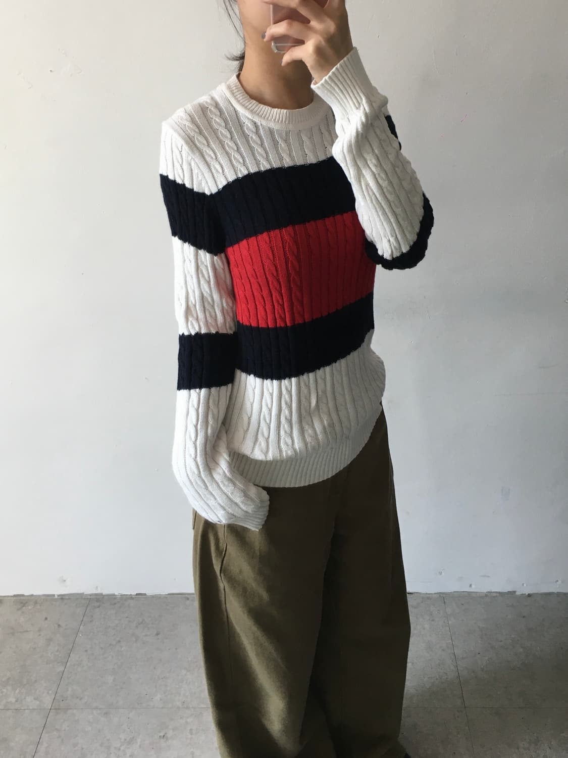 타미힐피거 배색 케이블니트 상품이미지2