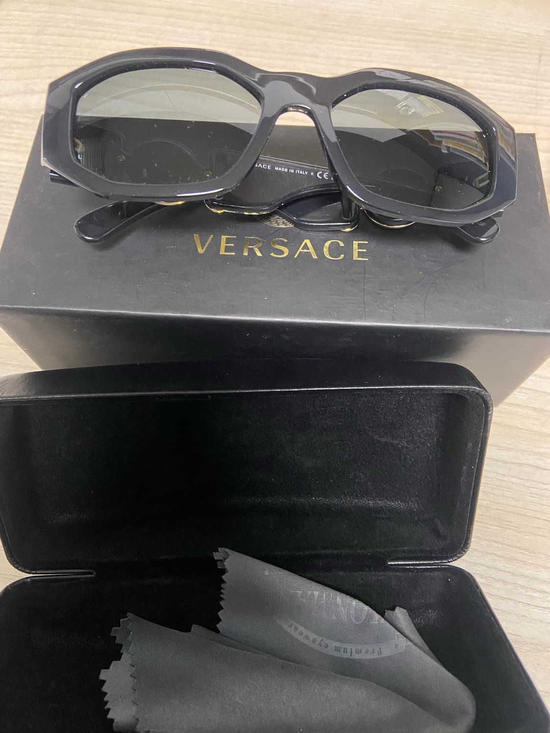 베르사체 비기 선글라스 (VE4361) 53 상품이미지2