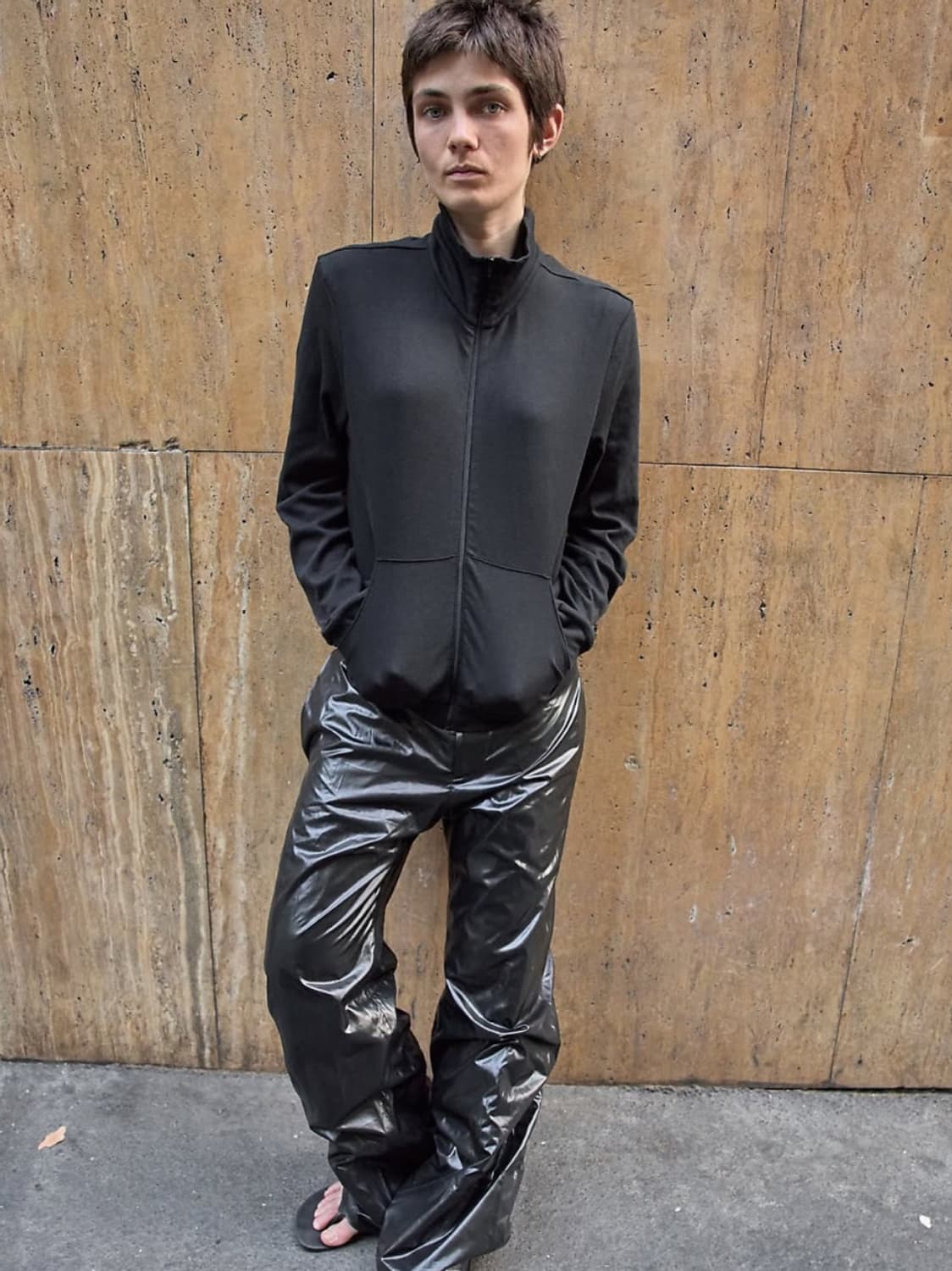 머듈 넥집업 상품이미지1