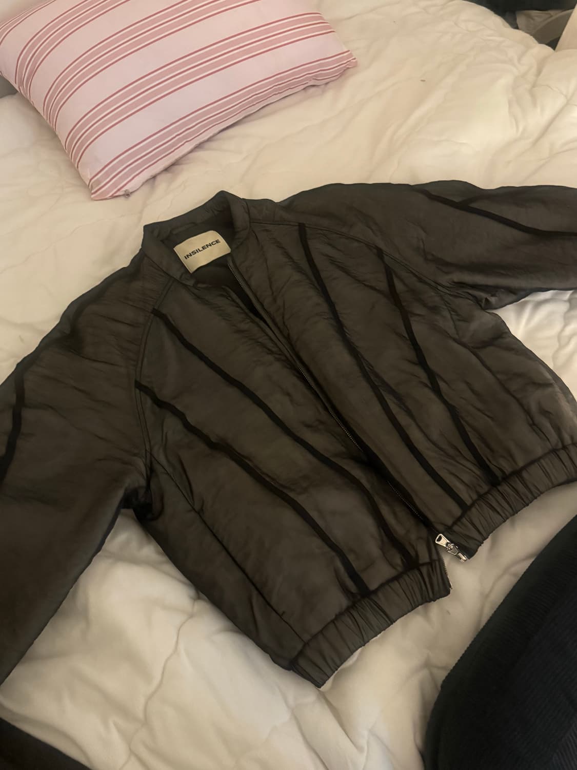 인사일런스 더블레이어드 플러피 점퍼 M 상품이미지8