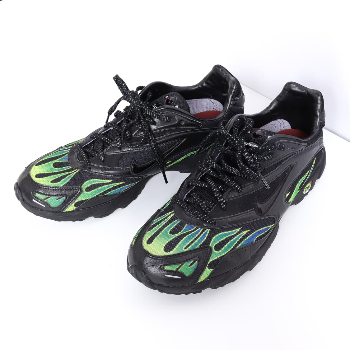 나이키 X 슈프림 줌 스트릭 스펙트럼 플러스 블랙 상품이미지5