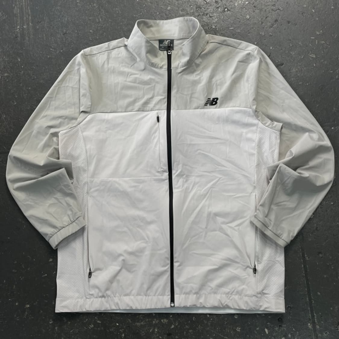 105 뉴발란스 바람막이  상품이미지1