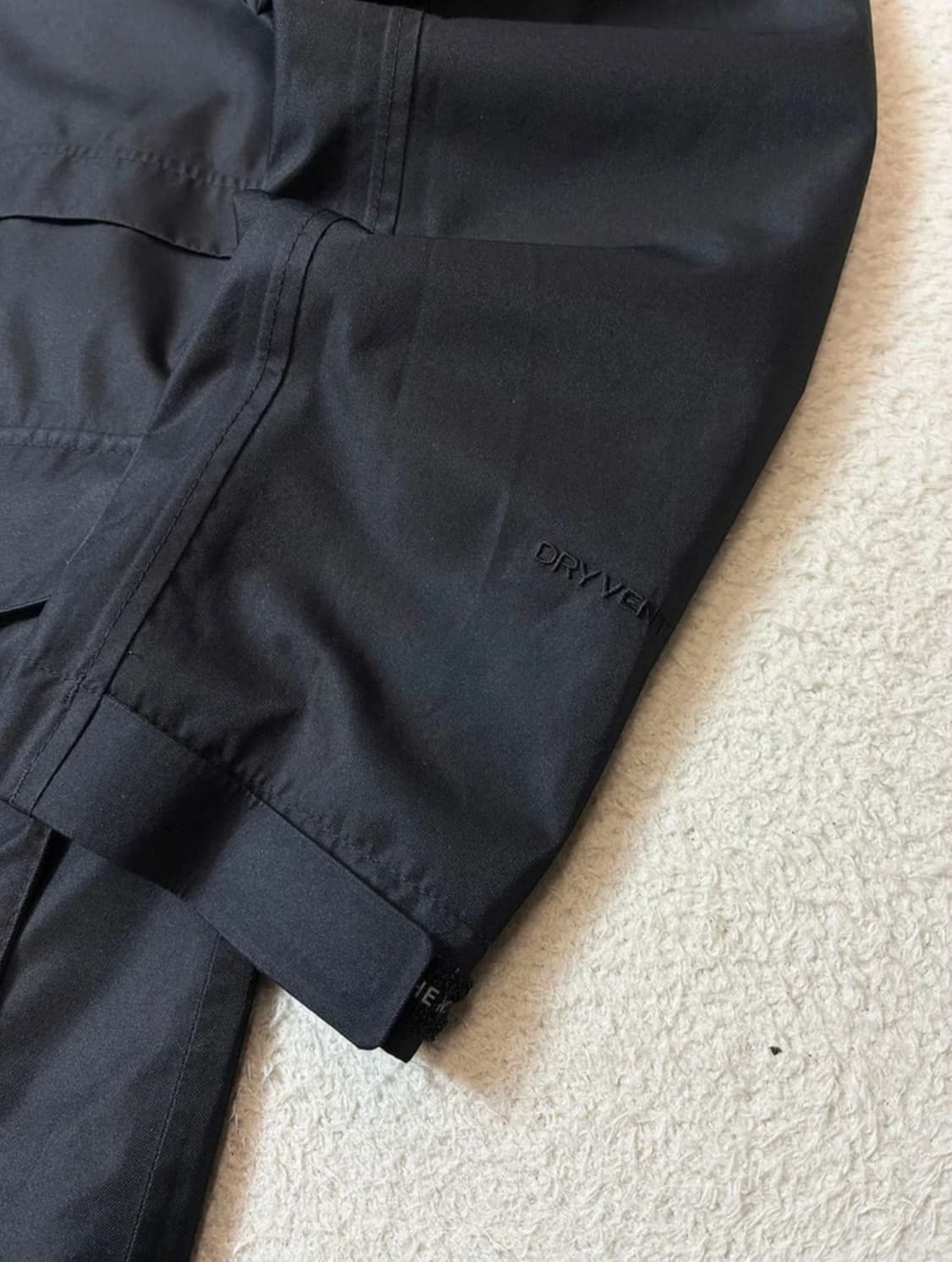 노스페이스 블랙 바람막이 19SS 품절급 L 100 상품이미지6