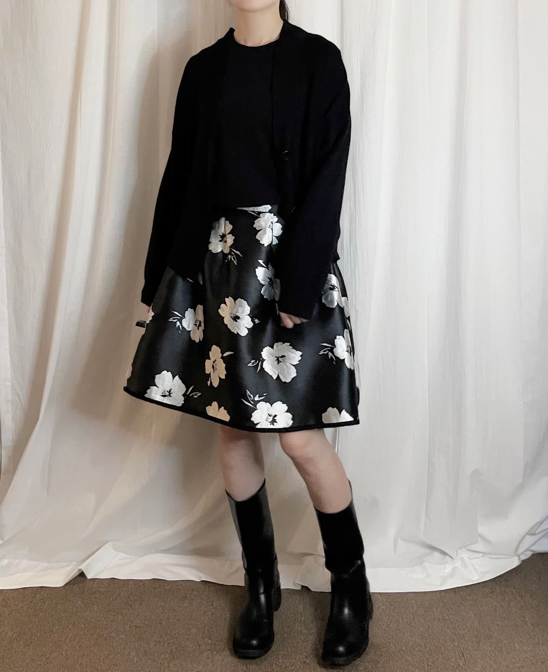 Reversible Satin Flower Skirt 상품이미지4