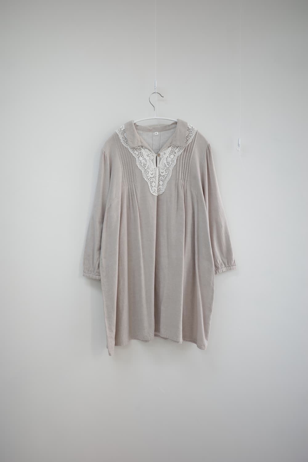 Lace mory beige one-piece 상품이미지2