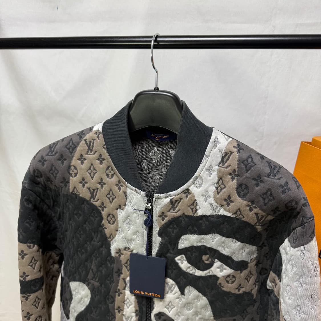 루이비통 슈퍼키드 모노그램 봄버 자켓 1ABY3D 상품이미지5