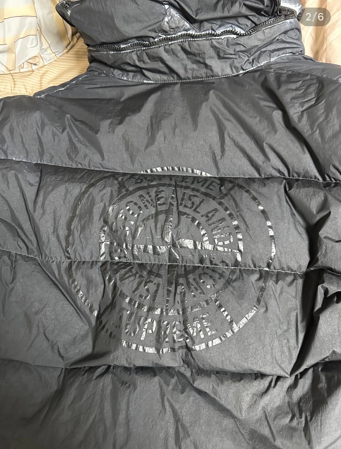 (L) 20FW 슈프림 x 스톤아일랜드 크링클랩스 다운 패딩 블랙 상품이미지2