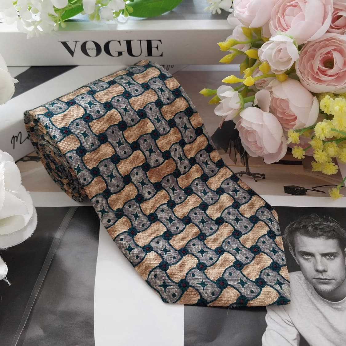 샤를 주르당 실크 그린 패턴 넥타이 9.4cm A+등급 K2359 상품이미지4