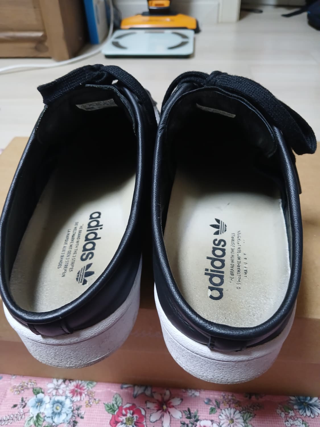 아디다스 슈퍼스타 뮬 스니커즈(265~270mm)  상품이미지3