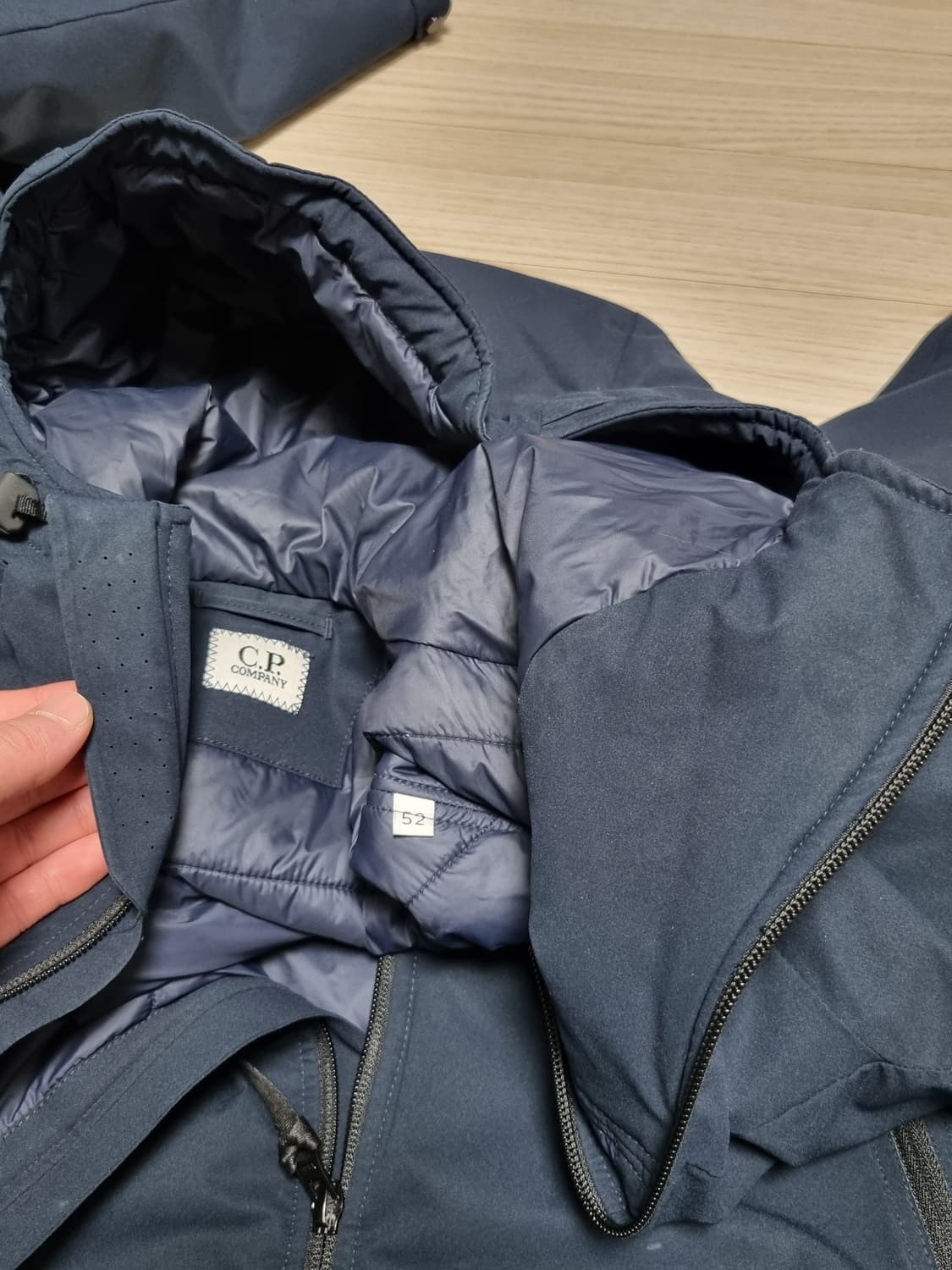 cp컴퍼니 프로텍 프리마로프트 경량패딩 상품이미지6