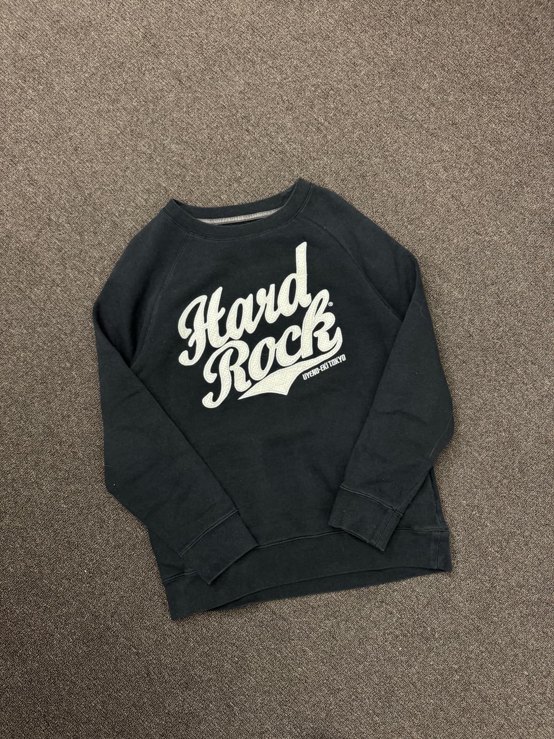 L)하드락 빈티지 자수 프린팅 블랙 스웻셔츠 상품이미지1