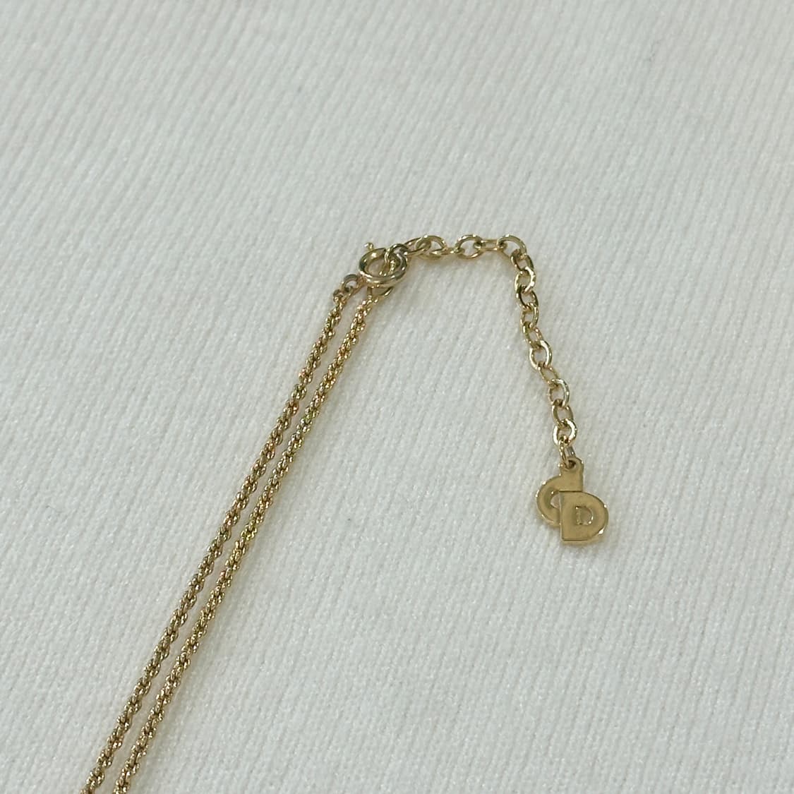 디올 CD 로고 서클 목걸이  ⭐️653 상품이미지2