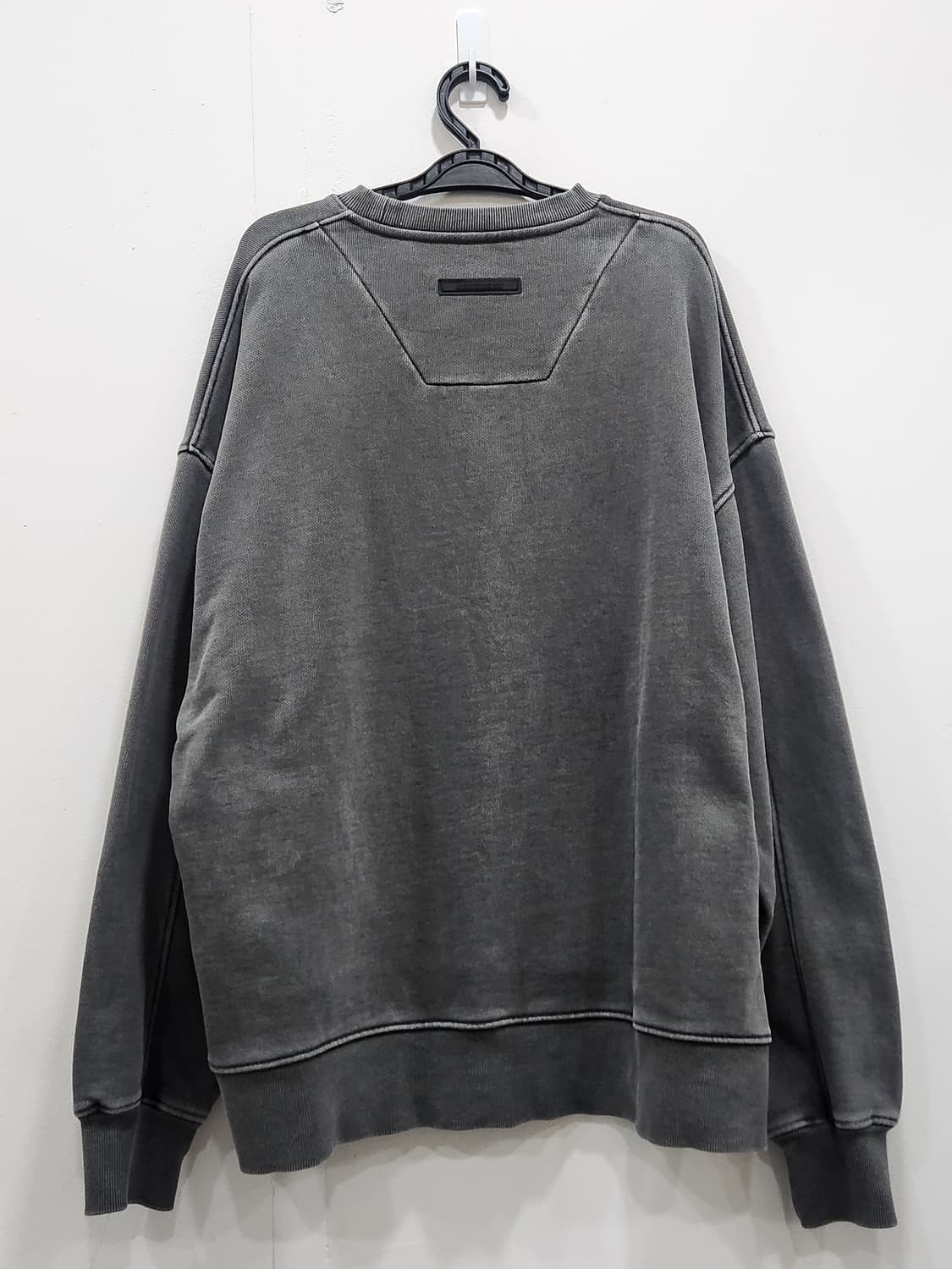 [F]매니아매스 가먼트다잉 스펙트럼 워싱 맨투맨 오버핏 프리사이즈 그레이 상품이미지3