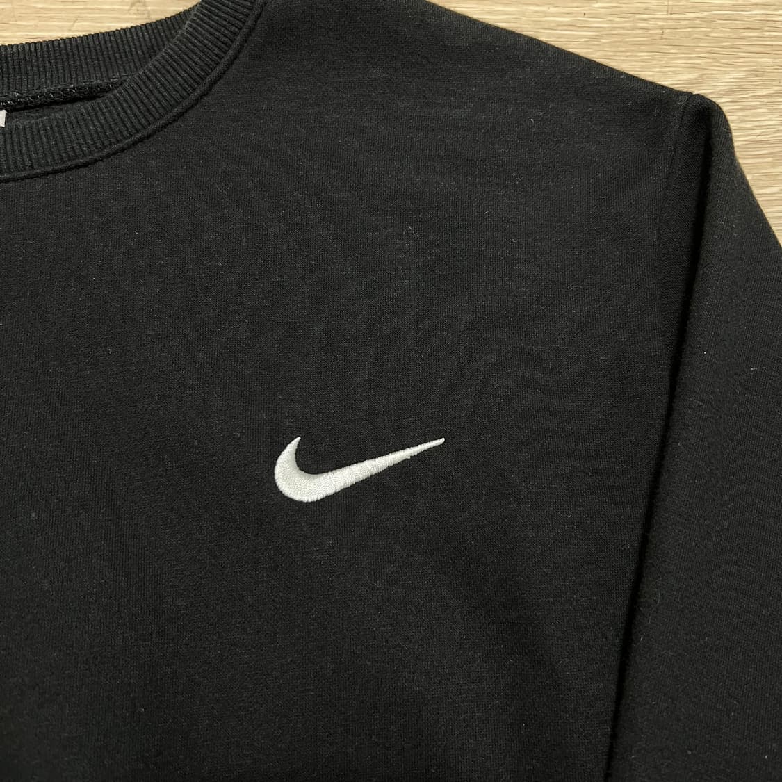 나이키 스우시 로고 기모 맨투맨 크루넥 티셔츠 [블랙] L/100 상품이미지4