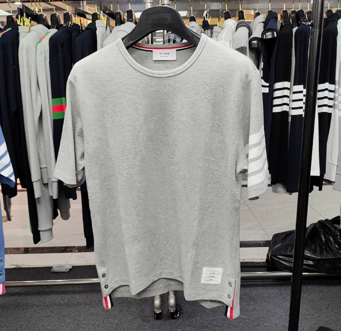 톰브라운 반팔티셔츠 판매 상품이미지4