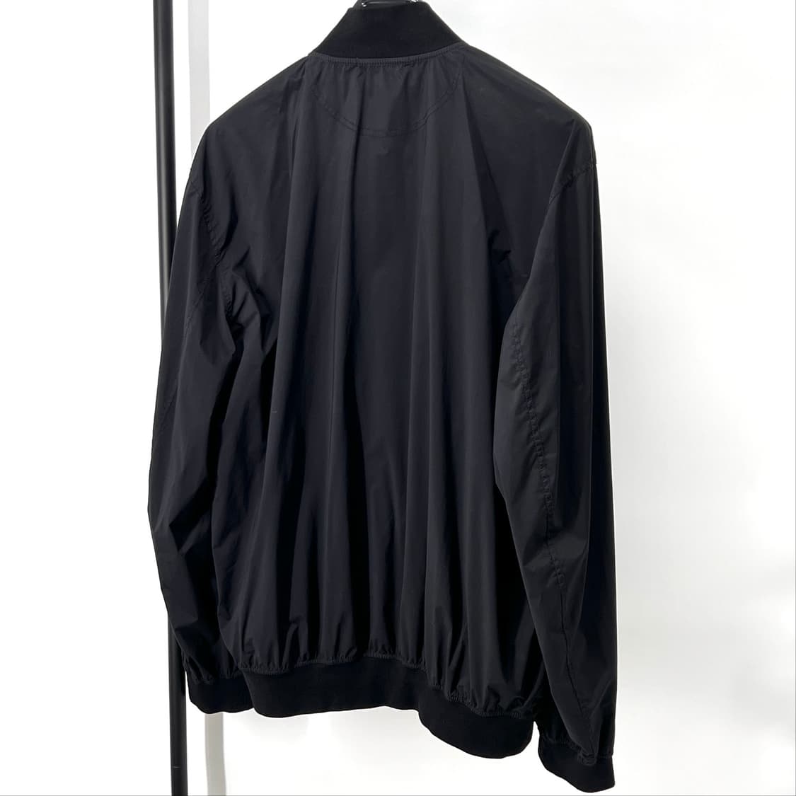 [XXL사이즈] 스톤아일랜드 봄버 스킨터치 집업 자켓 블랙 상품이미지4