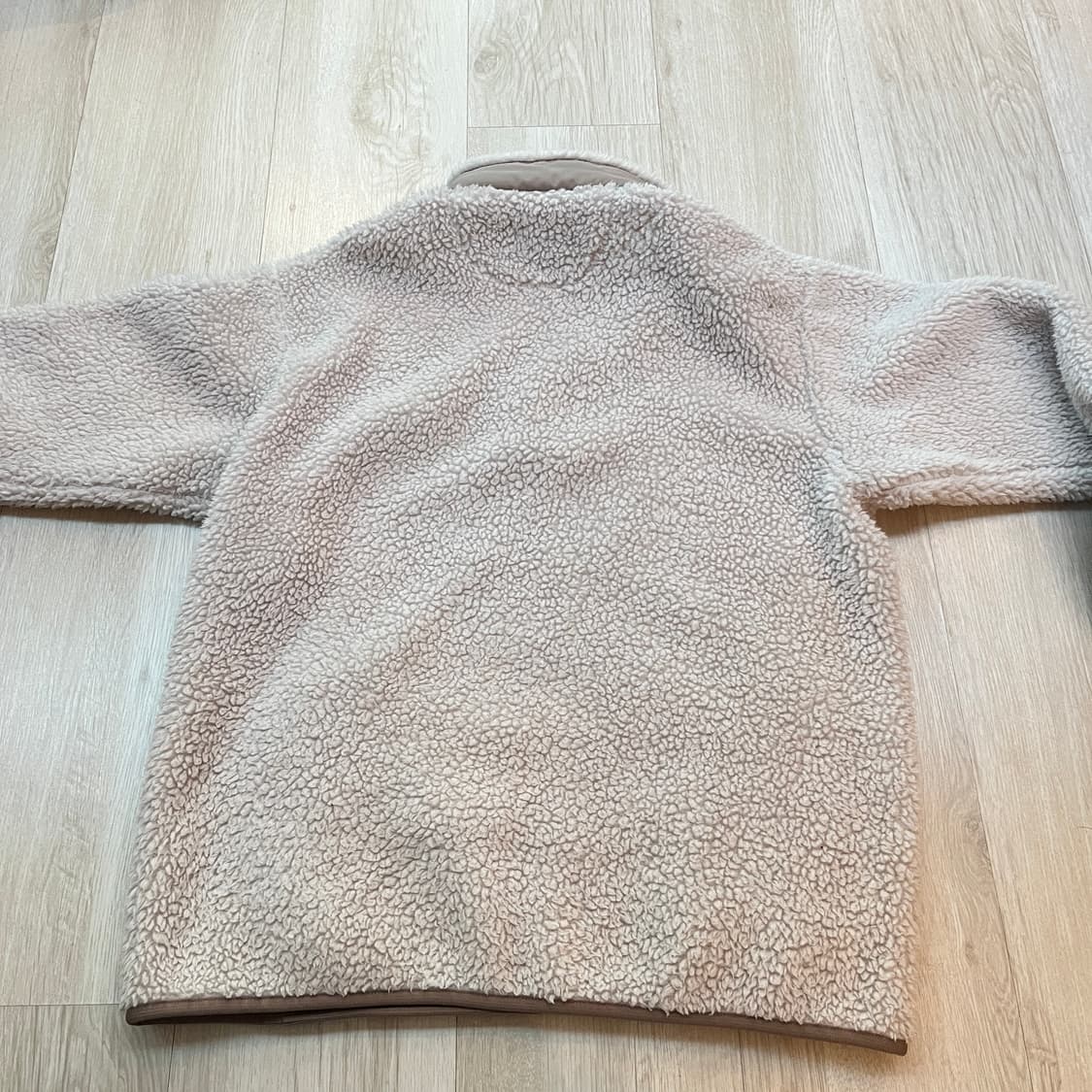 유니클로 화이트 마운티니어링 후리스 풀오버 / M사이즈 상품이미지5