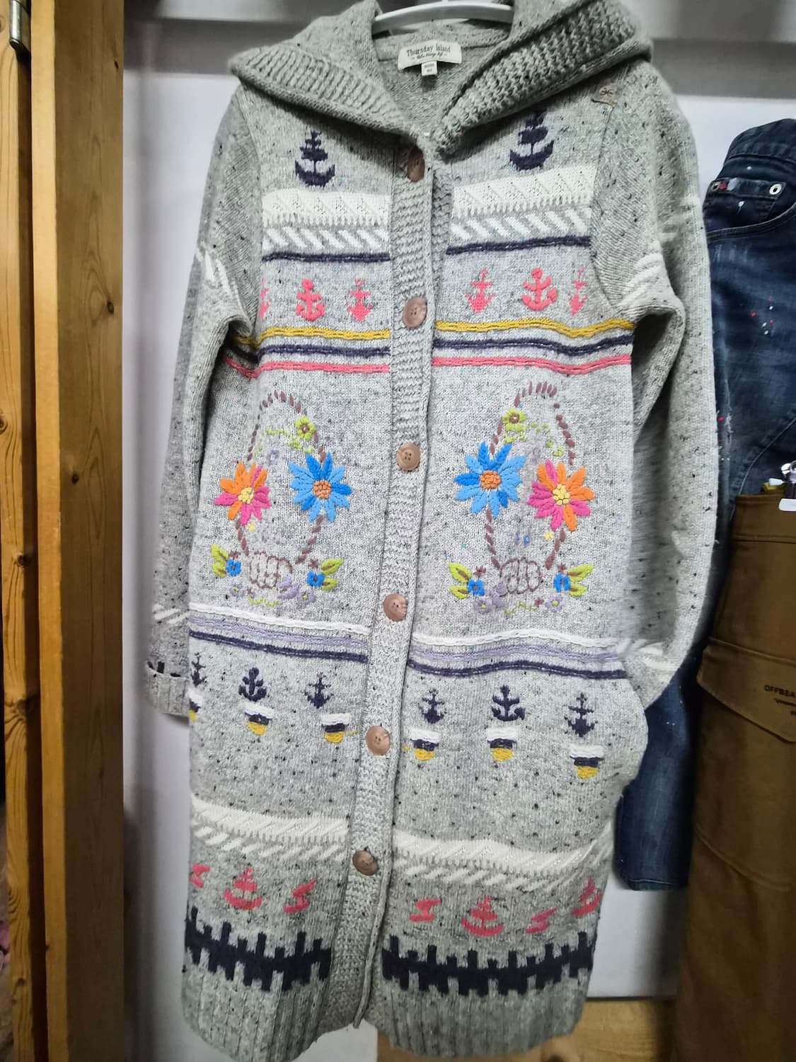 써스데이아일랜드 자수 후드롱 가디건 상품이미지4