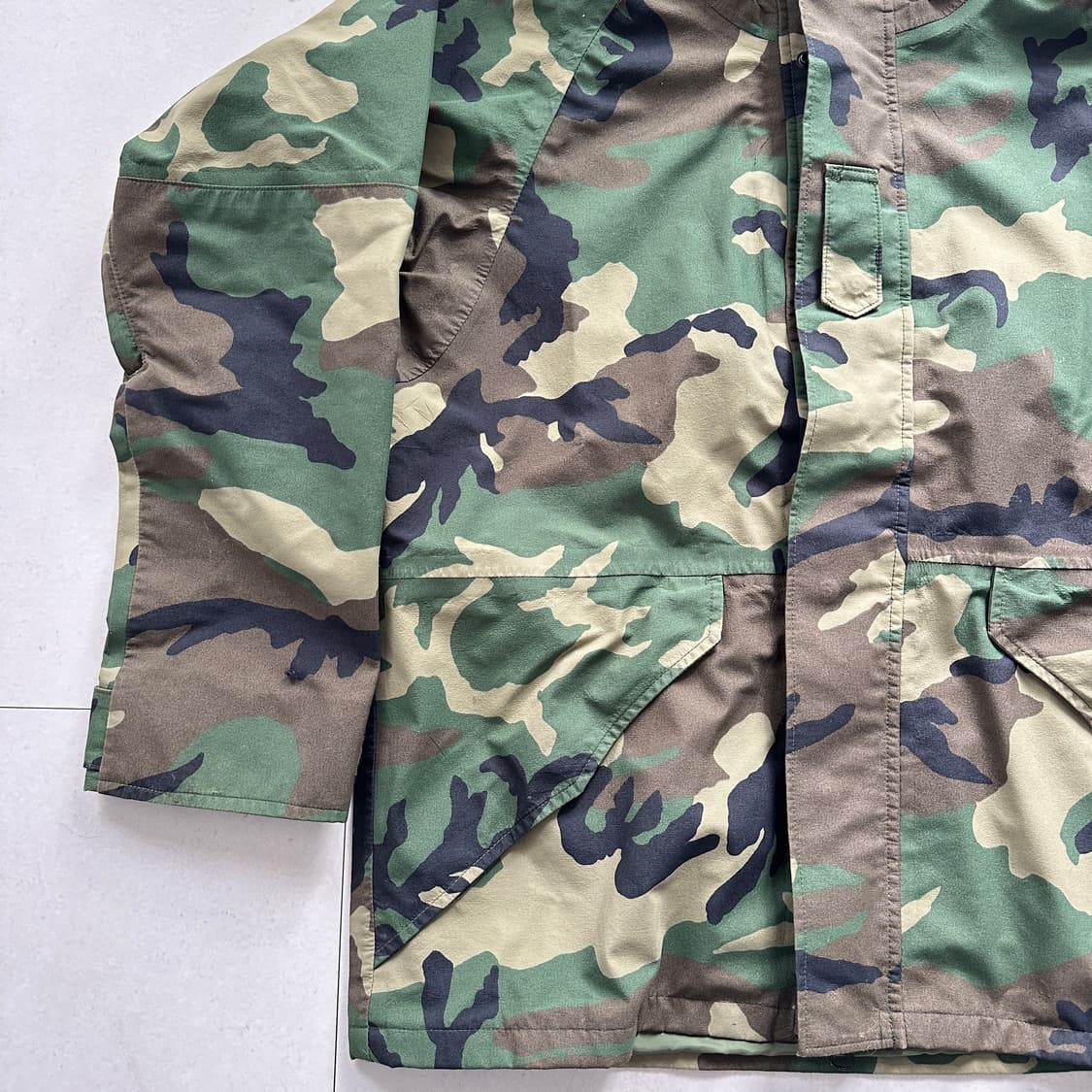 미군 정품 ECWCS 1세대 고어텍스 파카 M-R  상품이미지2