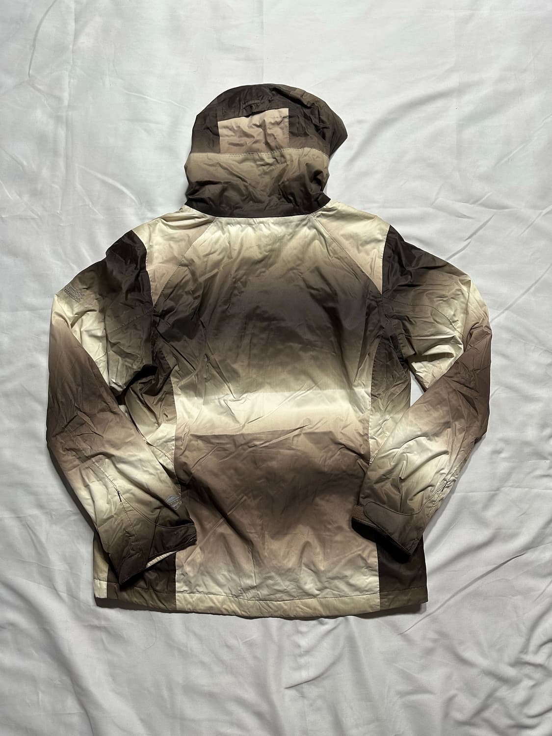 컬럼비아 그라데이션 멀티컬러 바람막이 상품이미지9