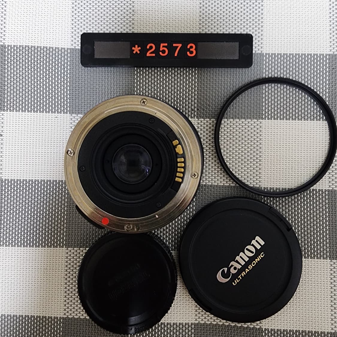 캐논 AF 마운트 탐론 19-35mm 줌렌즈 상품이미지5