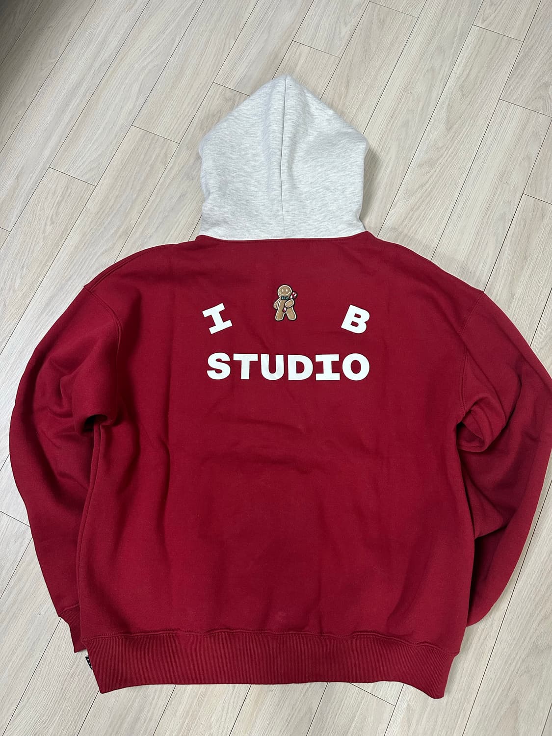 아이앱 스튜디오 24 크리스마스 후드 버건디 오트밀 L 상품이미지5