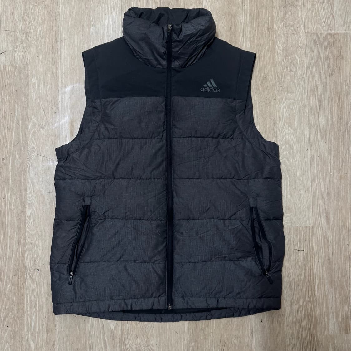 아디다스 로고 다운 패딩조끼 M/95  상품이미지1