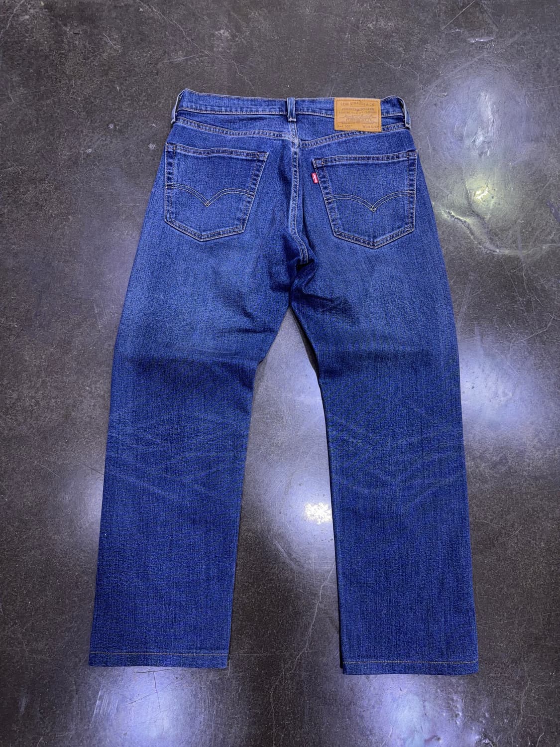 리바이스 505 프리미엄 빅E 약기모 워싱 레귤러 데님팬츠 30 상품이미지2