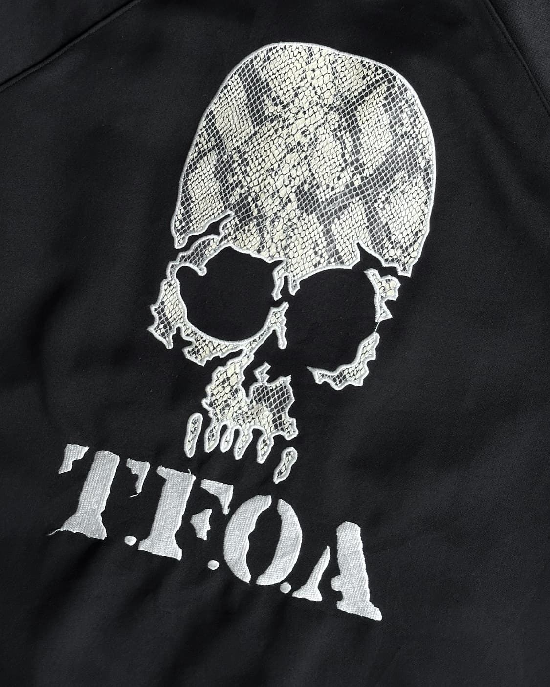 T.F.O.A x 레굴루스 크로우즈 스컬 트랙탑 상품이미지5